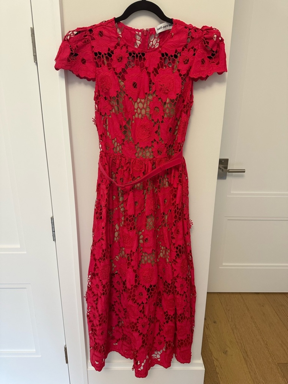 Self-Portrait Hot Pink Belted Floral Lace Midi Dress Size 4 - Picture 8 of 10